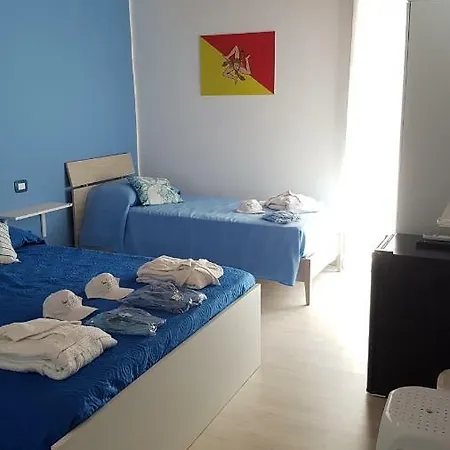 Gieffehouse Guest house Terrasini