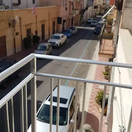 Gieffehouse Gasthuis Terrasini