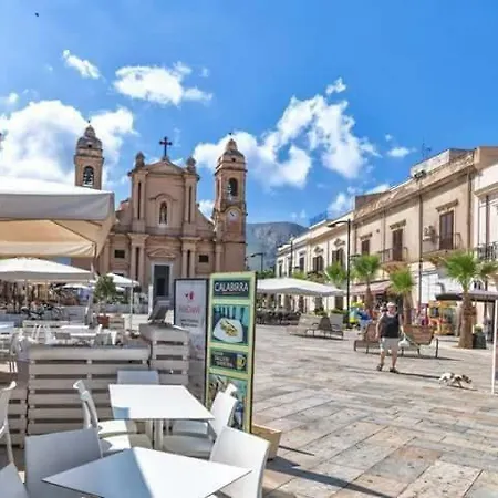 Casa de hóspedes Gíeffehouse Terrasini