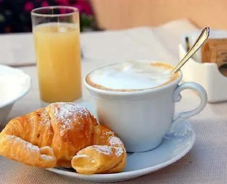 Gieffehouse Πανσιόν 3*